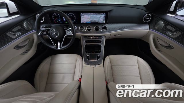 Mercedes-Benz E-Class E350 4MATIC Avantgarde