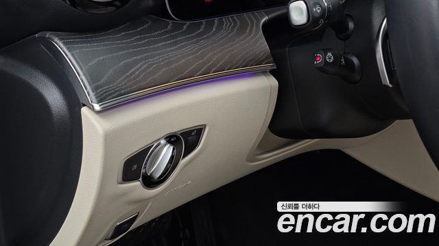 Mercedes-Benz E-Class E350 4MATIC Avantgarde