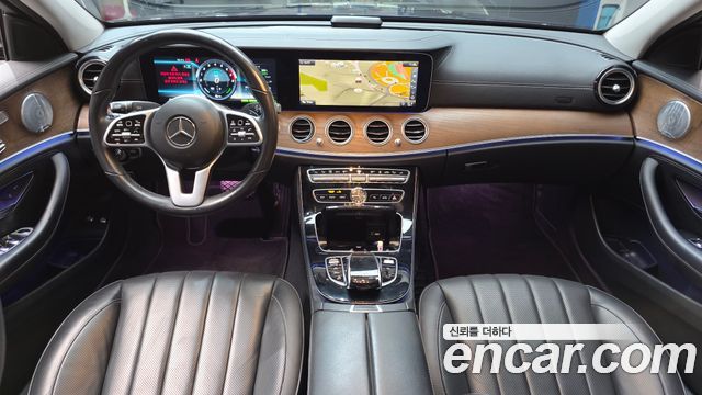 Mercedes-Benz E-Class E300e 4MATIC Exclusive