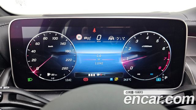 Mercedes-Benz GLC-Class GLC300 4MATIC AMG Line