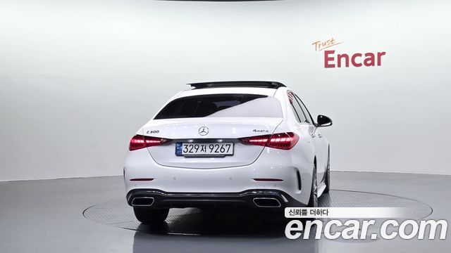 Mercedes-Benz C-Class C300 4MATIC AMG Line