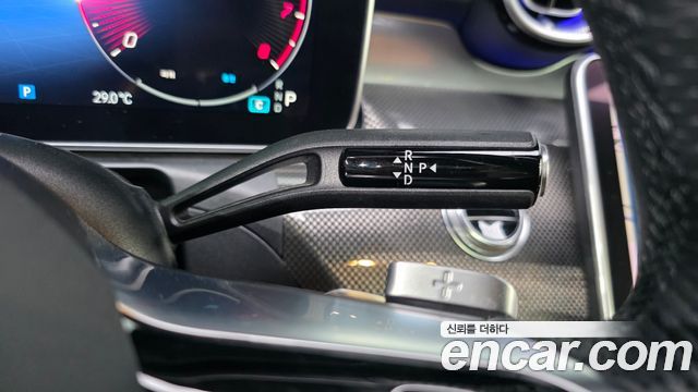 Mercedes-Benz C-Class C300 4MATIC AMG Line