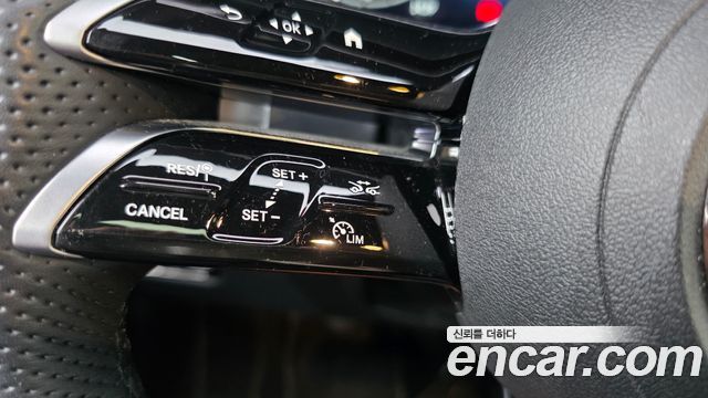 Mercedes-Benz C-Class C300 4MATIC AMG Line
