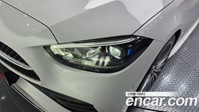 Mercedes-Benz C-Class C300 4MATIC AMG Line