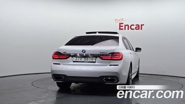 BMW 7-Series 740Li xDrive M Sport Package