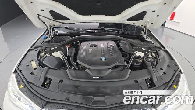 BMW 7-Series 740Li xDrive M Sport Package