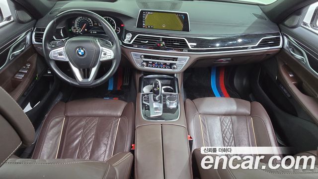 BMW 7-Series 740Li xDrive M Sport Package