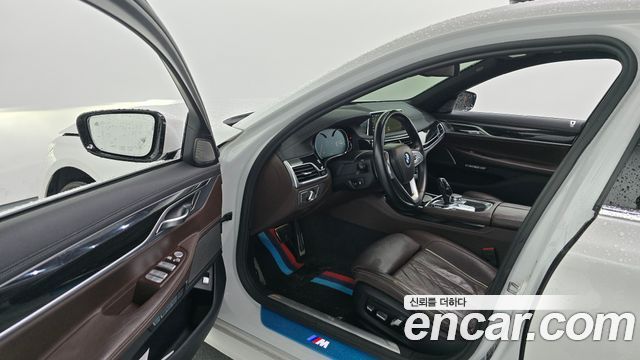 BMW 7-Series 740Li xDrive M Sport Package