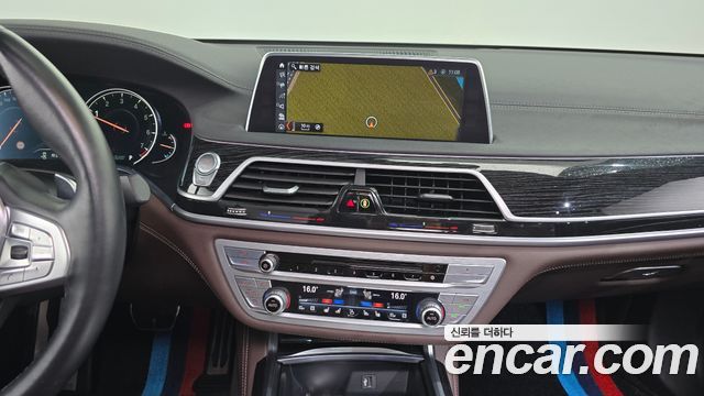 BMW 7-Series 740Li xDrive M Sport Package