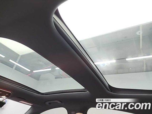 Mercedes-Benz E-Class E300 4MATIC Exclusive