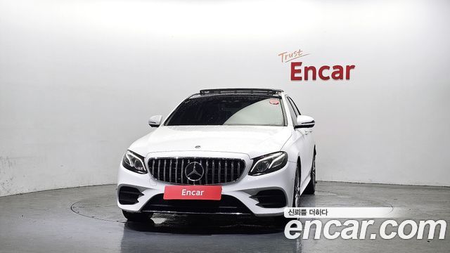 Mercedes-Benz E-Class E350 4MATIC AMG Line