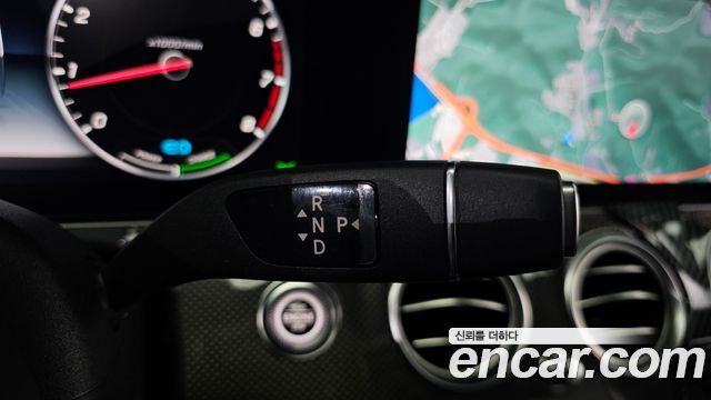 Mercedes-Benz E-Class E350 4MATIC AMG Line