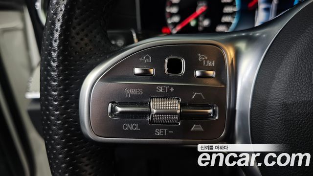 Mercedes-Benz E-Class E350 4MATIC AMG Line