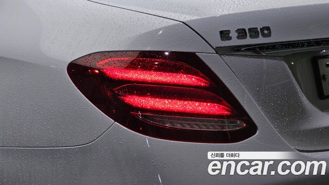Mercedes-Benz E-Class E350 4MATIC AMG Line