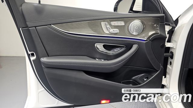 Mercedes-Benz E-Class E350 4MATIC AMG Line