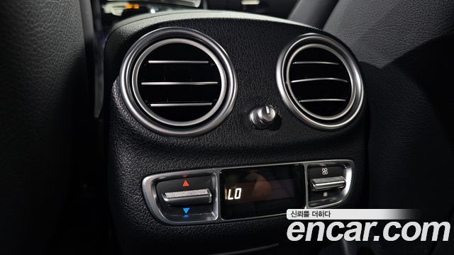 Mercedes-Benz E-Class E350 4MATIC AMG Line
