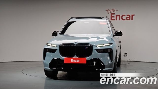 BMW X7 M60i xDrive M sport 6STR