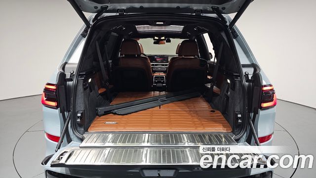BMW X7 M60i xDrive M sport 6STR