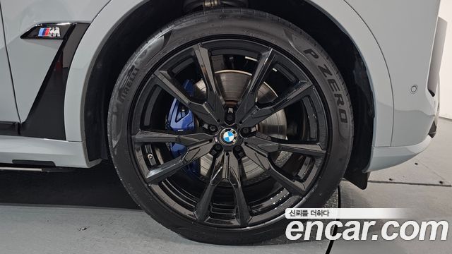 BMW X7 M60i xDrive M sport 6STR