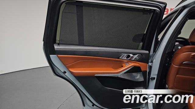 BMW X7 M60i xDrive M sport 6STR