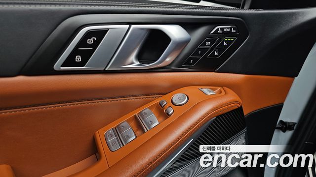 BMW X7 M60i xDrive M sport 6STR