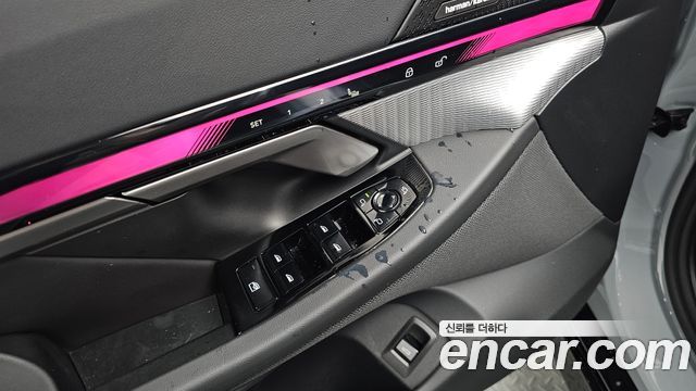 BMW 5-Series 520i Special Edition