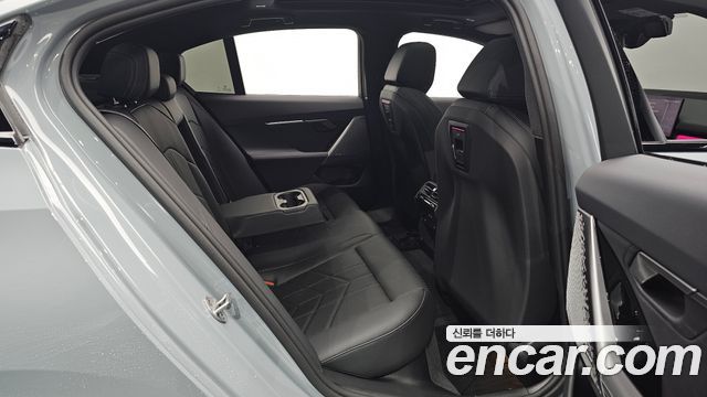 BMW 5-Series 520i Special Edition