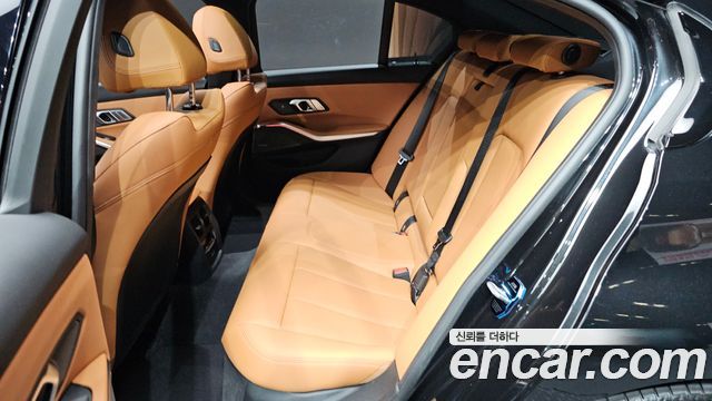 BMW 3-Series 320i M Sport
