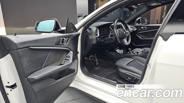 BMW 2-Series 220i M Sports