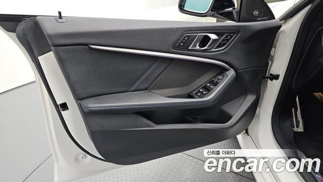 BMW 2-Series 220i M Sports