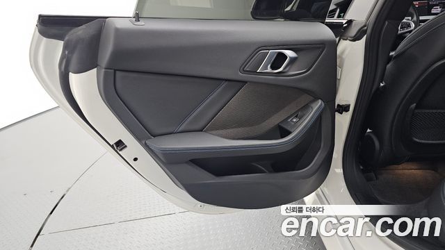BMW 2-Series 220i M Sports