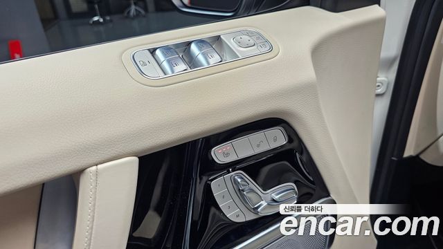 Mercedes-Benz G-Class AMG G63
