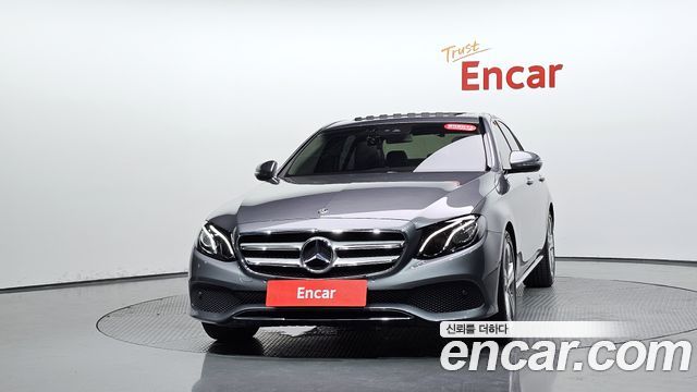 Mercedes-Benz E-Class E200 Avantgarde