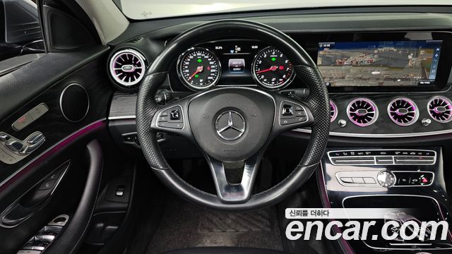 Mercedes-Benz E-Class E200 Avantgarde