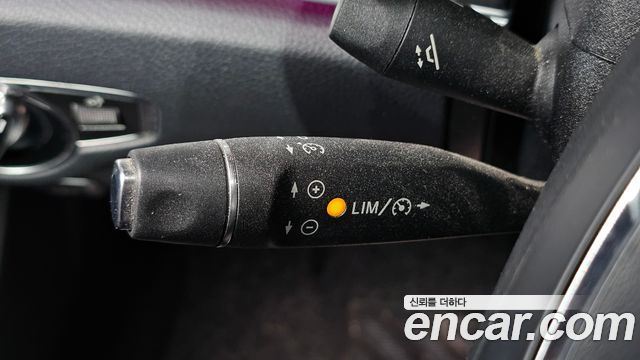 Mercedes-Benz E-Class E200 Avantgarde