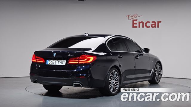 BMW 5-Series 530i M Sport Package Plus