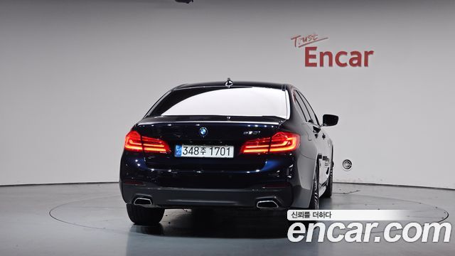 BMW 5-Series 530i M Sport Package Plus