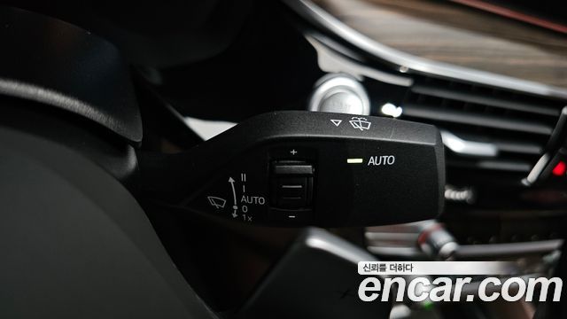 BMW 5-Series 530i M Sport Package Plus