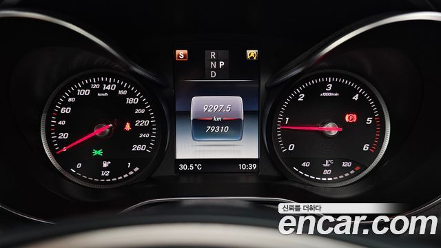 Mercedes-Benz GLC-Class GLC220 d 4MATIC Premium Coupe