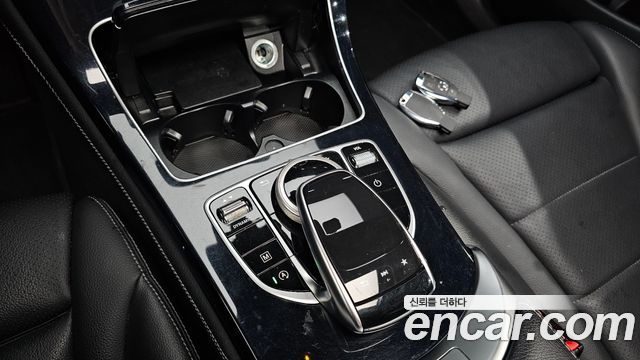 Mercedes-Benz GLC-Class GLC220 d 4MATIC Premium Coupe