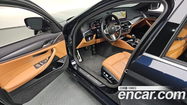 BMW 5-Series 520i M Sport