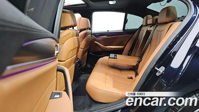 BMW 5-Series 520i M Sport
