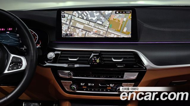 BMW 5-Series 520i M Sport