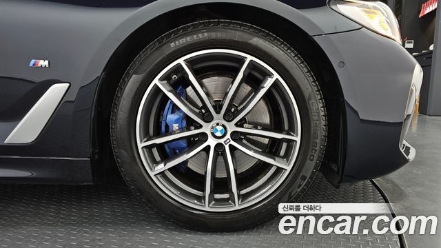 BMW 5-Series 520i M Sport