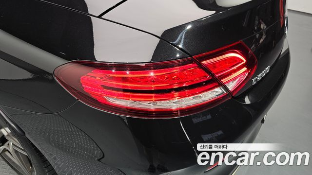 Mercedes-Benz C-Class C200 Cabriolet
