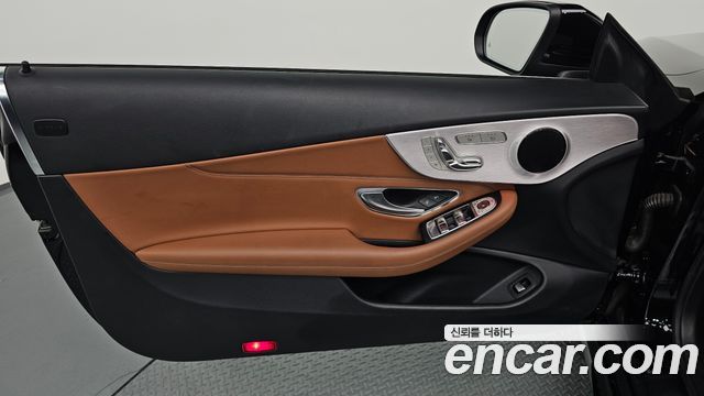 Mercedes-Benz C-Class C200 Cabriolet