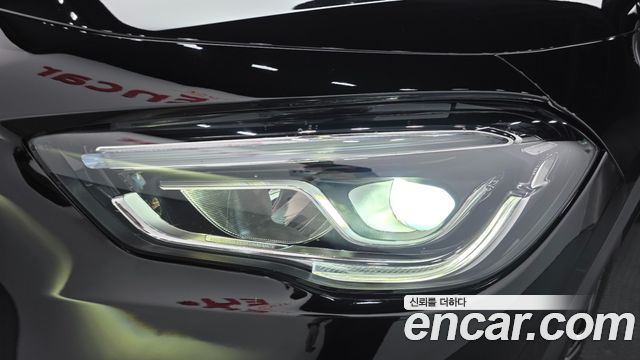 Mercedes-Benz GLA-Class GLA220