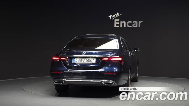 Mercedes-Benz E-Class E350 4MATIC Avantgarde