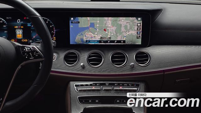 Mercedes-Benz E-Class E350 4MATIC Avantgarde