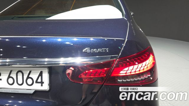 Mercedes-Benz E-Class E350 4MATIC Avantgarde